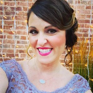 Meet your Posher, Elizabeth